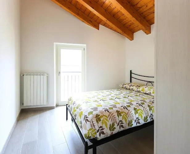 Penthouse Tommaso Residenza Silvana Apartament